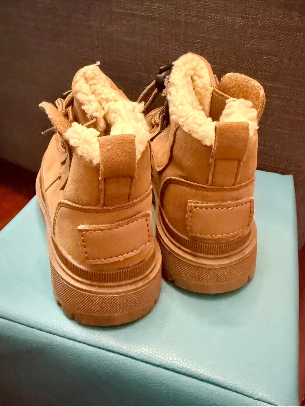 Tan lace-up sherpa boots